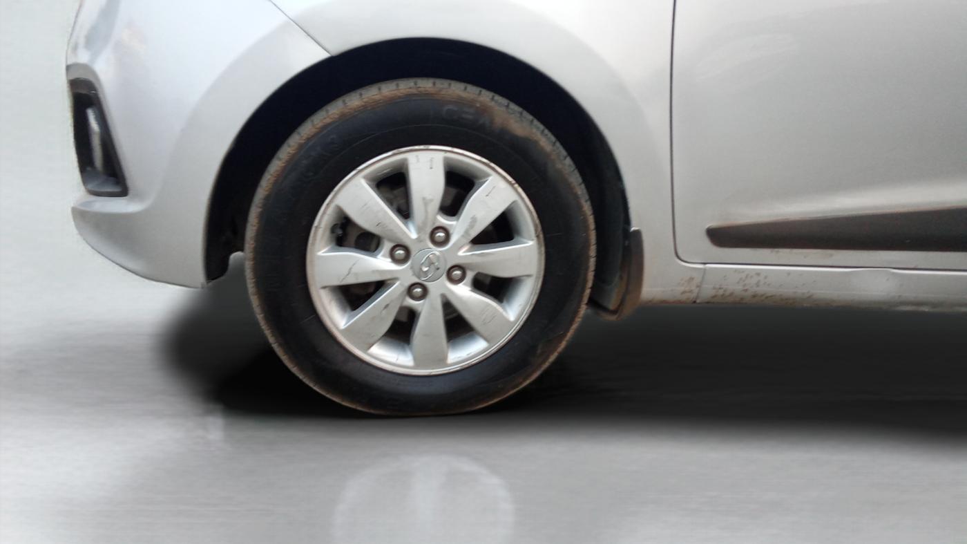 2014 Hyundai Xcent SX 1.2, Petrol, Manual, 77,005 km, Left Front Wheel