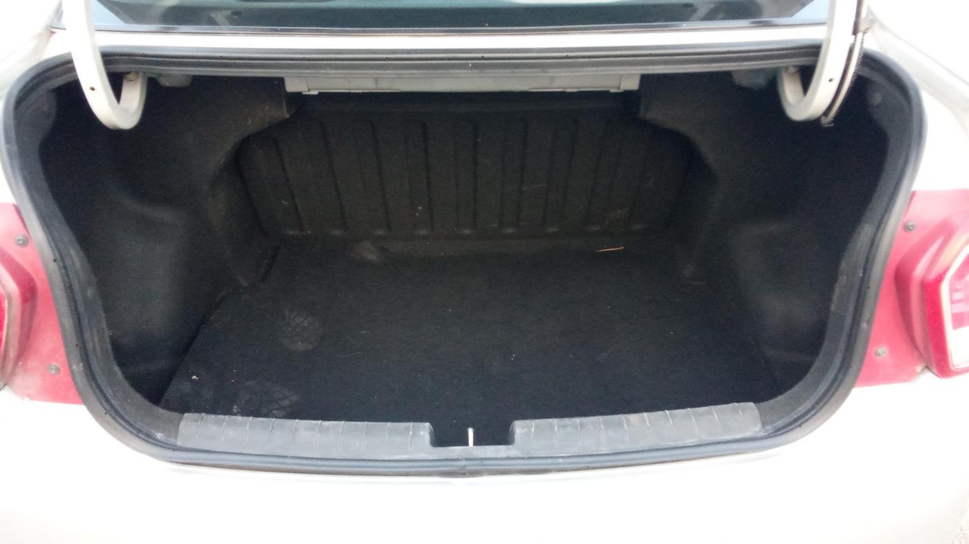 2014 Hyundai Xcent SX 1.2, Petrol, Manual, 77,005 km, Boot Inside