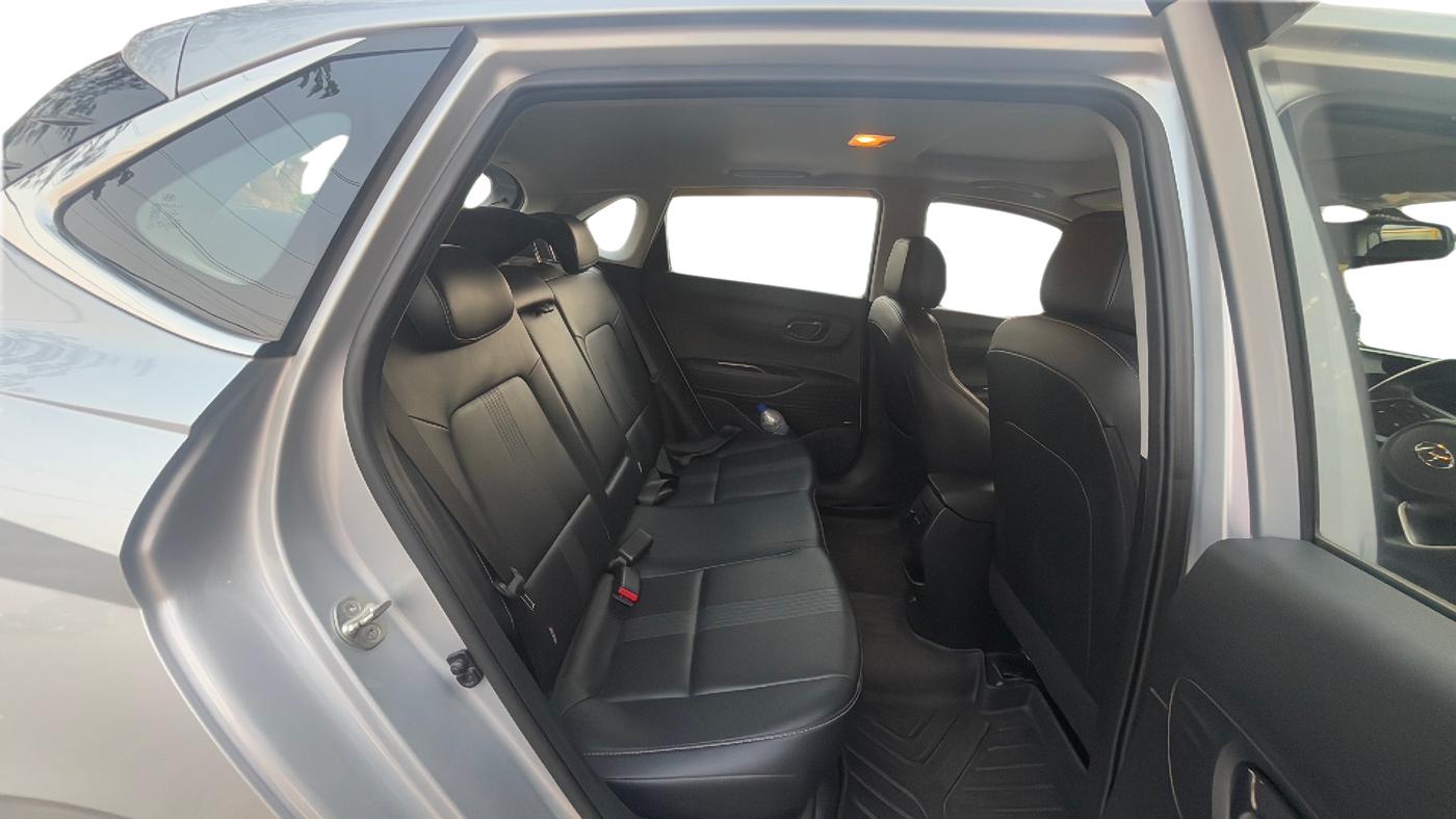 2021 Hyundai NEW I20 ASTA (O) 1.0 TURBO GDI DCT, Petrol, Automatic, 42,893 km, Right Side Rear Door Cabin