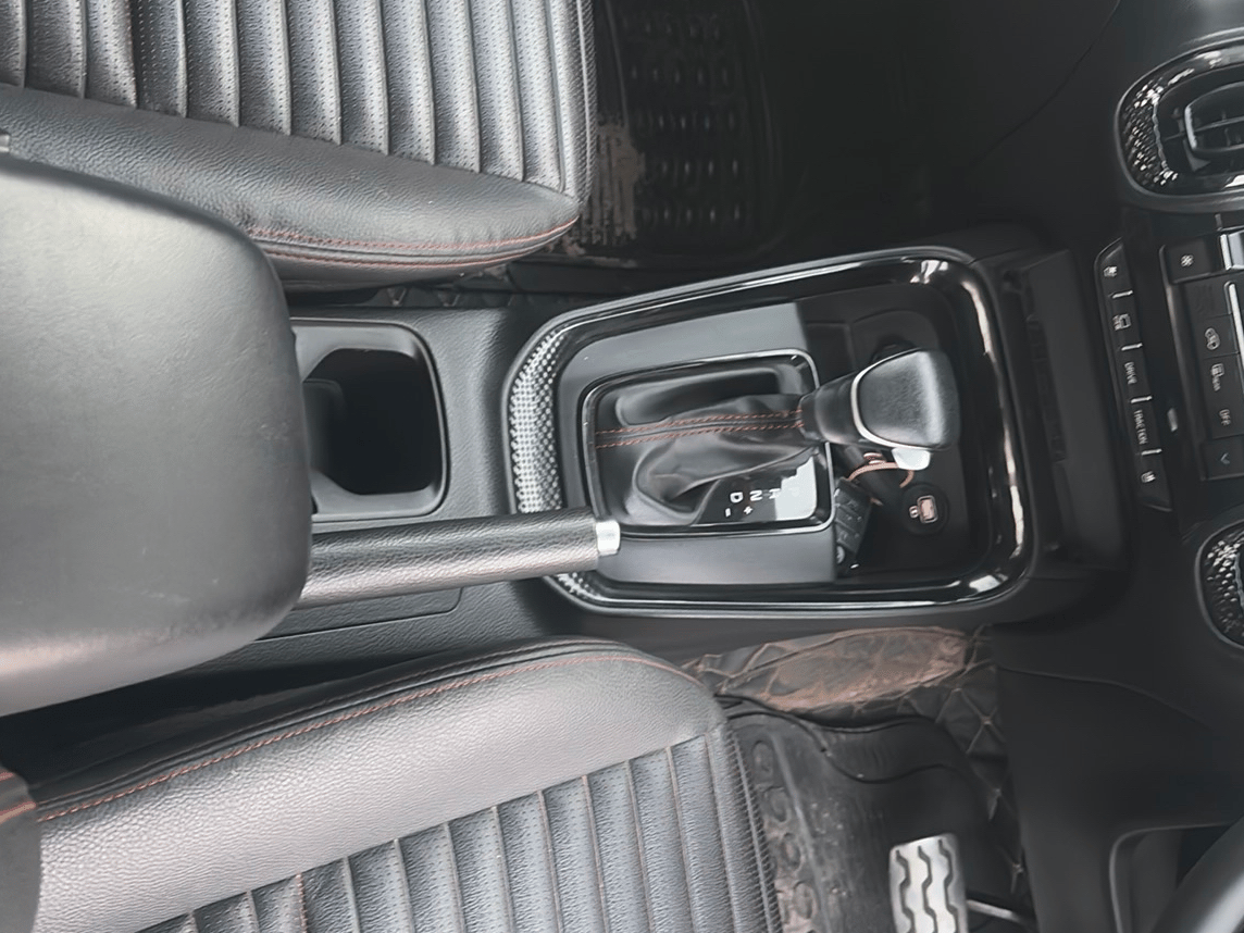 2020 KIA SONET GTX PLUS 1.0 DCT, Petrol, Automatic, 55,006 km, Gear Lever