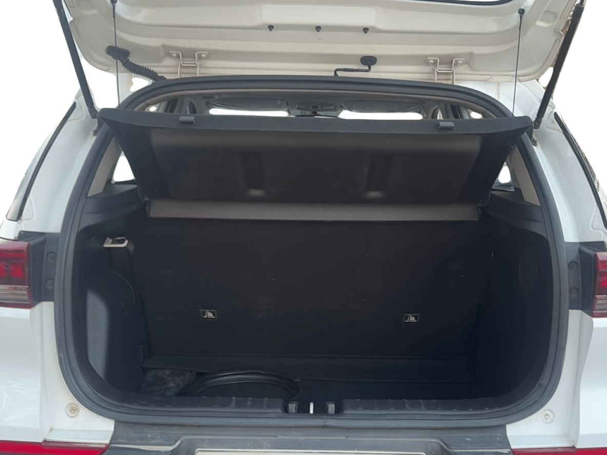 2020 KIA SONET GTX PLUS 1.0 DCT, Petrol, Automatic, 55,006 km, Boot Inside