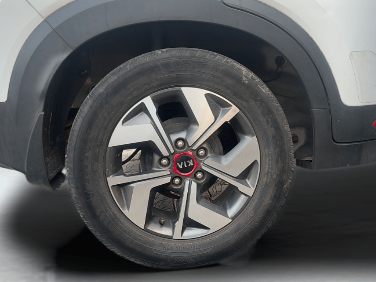 2020 KIA SONET GTX PLUS 1.0 DCT, Petrol, Automatic, 55,006 km, Right Rear Wheel