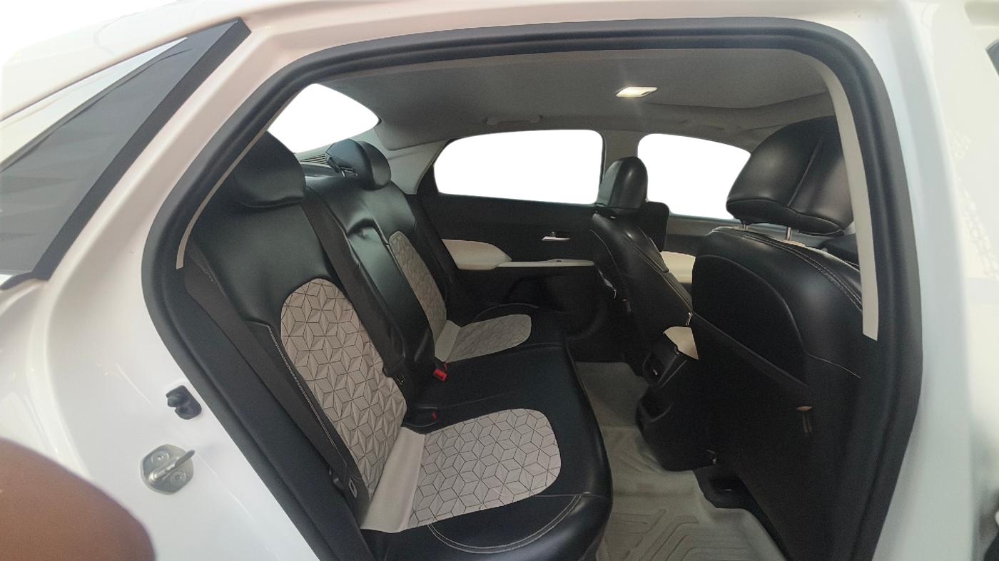 2023 Hyundai Verna SX 1.5 l MPI, Petrol, Manual, 22,481 km, Right Side Rear Door Cabin