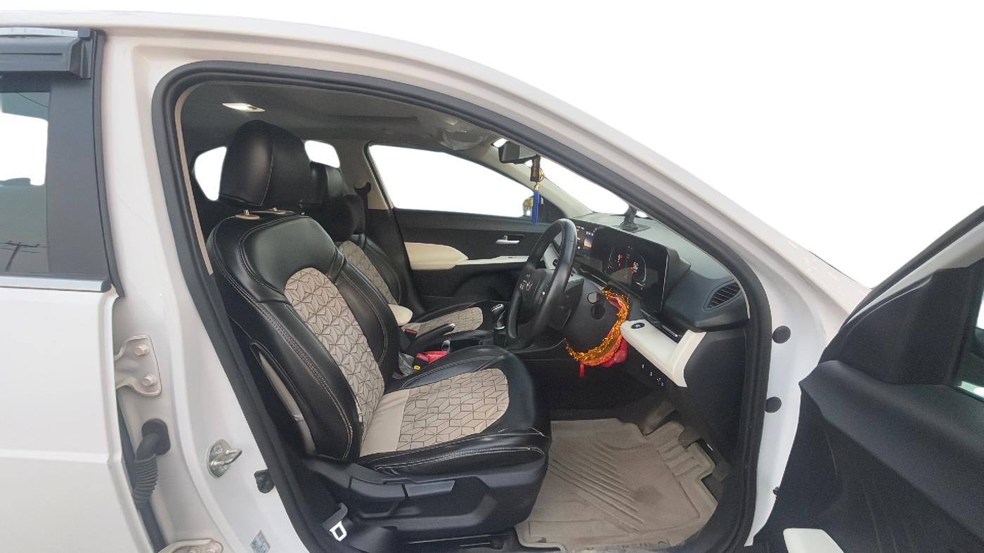 2023 Hyundai Verna SX 1.5 l MPI, Petrol, Manual, 22,481 km, Right Side Front Door Cabin