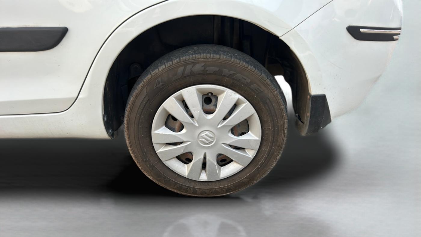 2014 Maruti Swift Dzire VDI, Diesel, Manual, 93,000 km, Left Rear Wheel