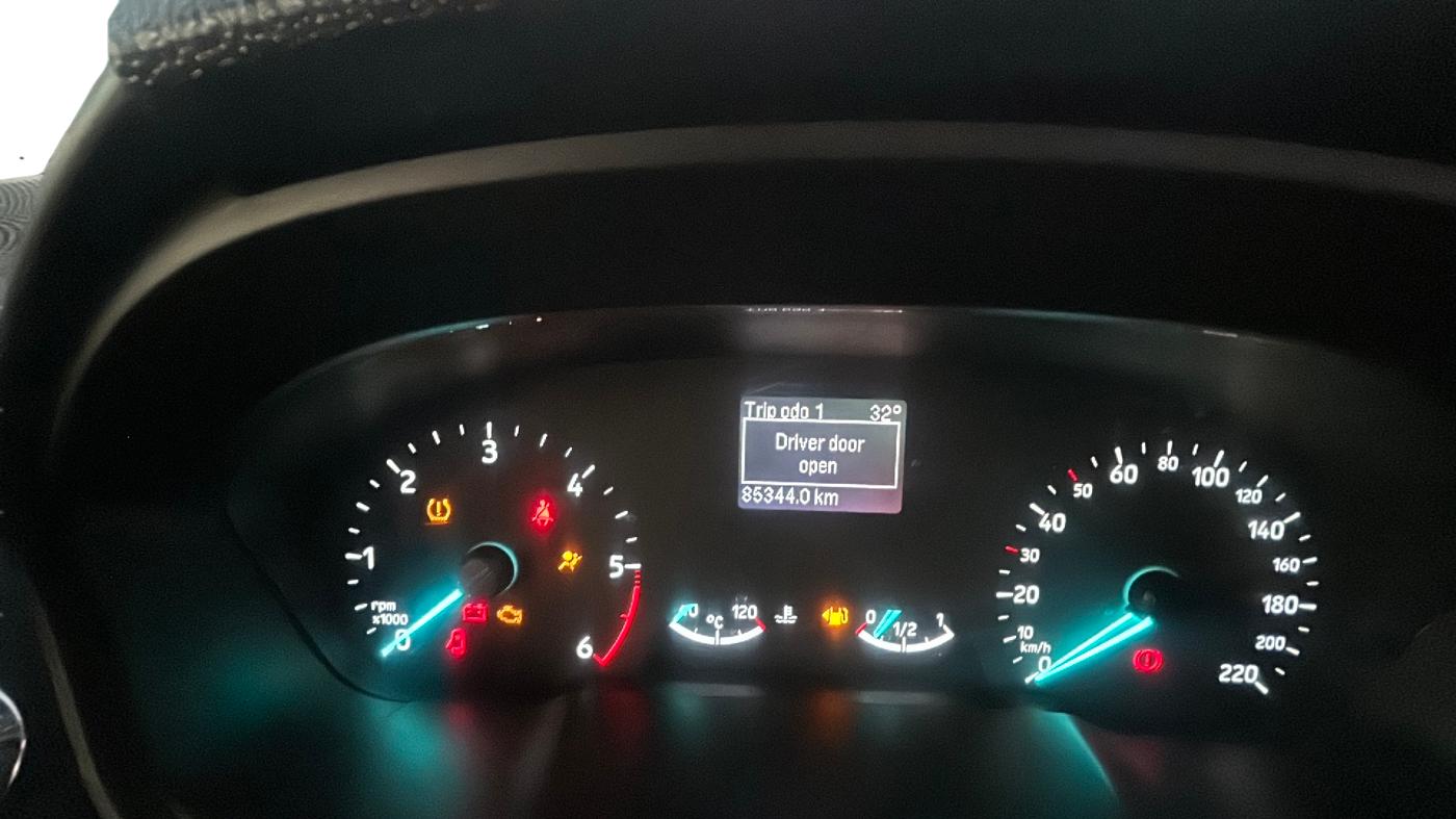 2018 Ford Ecosport TITANIUM + 1.5L DIESEL, Diesel, Manual, 85,000 km, Odometer Image