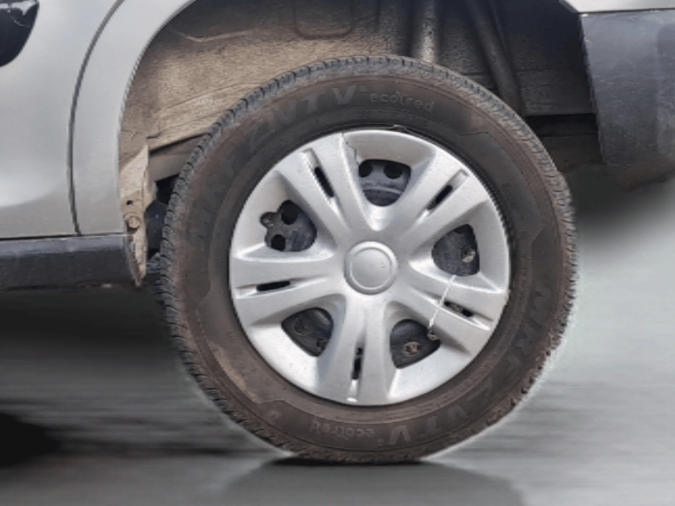 2021 Maruti S PRESSO LXI (O) CNG, CNG, Manual, 26,018 km, Left Rear Wheel