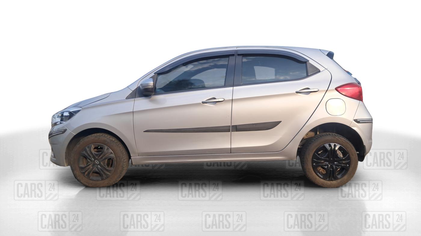 2019 Tata Tiago XZ DIESEL, Diesel, Manual, 90,000 km, Left Side
