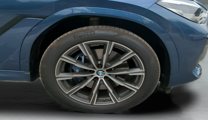 2020 BMW X6 XDRIVE 40i XLINE, Petrol, Automatic, 36,384 km, Right Front Wheel