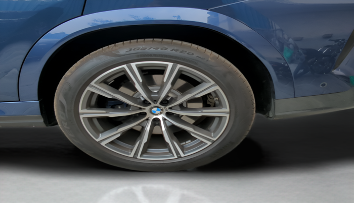 2020 BMW X6 XDRIVE 40i XLINE, Petrol, Automatic, 36,384 km, Left Rear Wheel